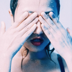 妇女做爱偷情视频
